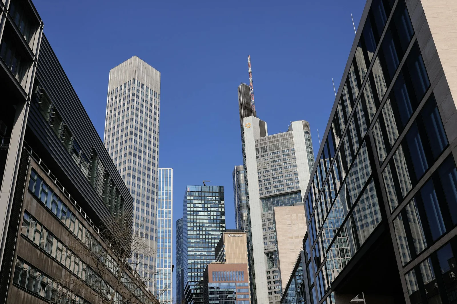 GIFT City infrastructure financing IFSC India international lenders